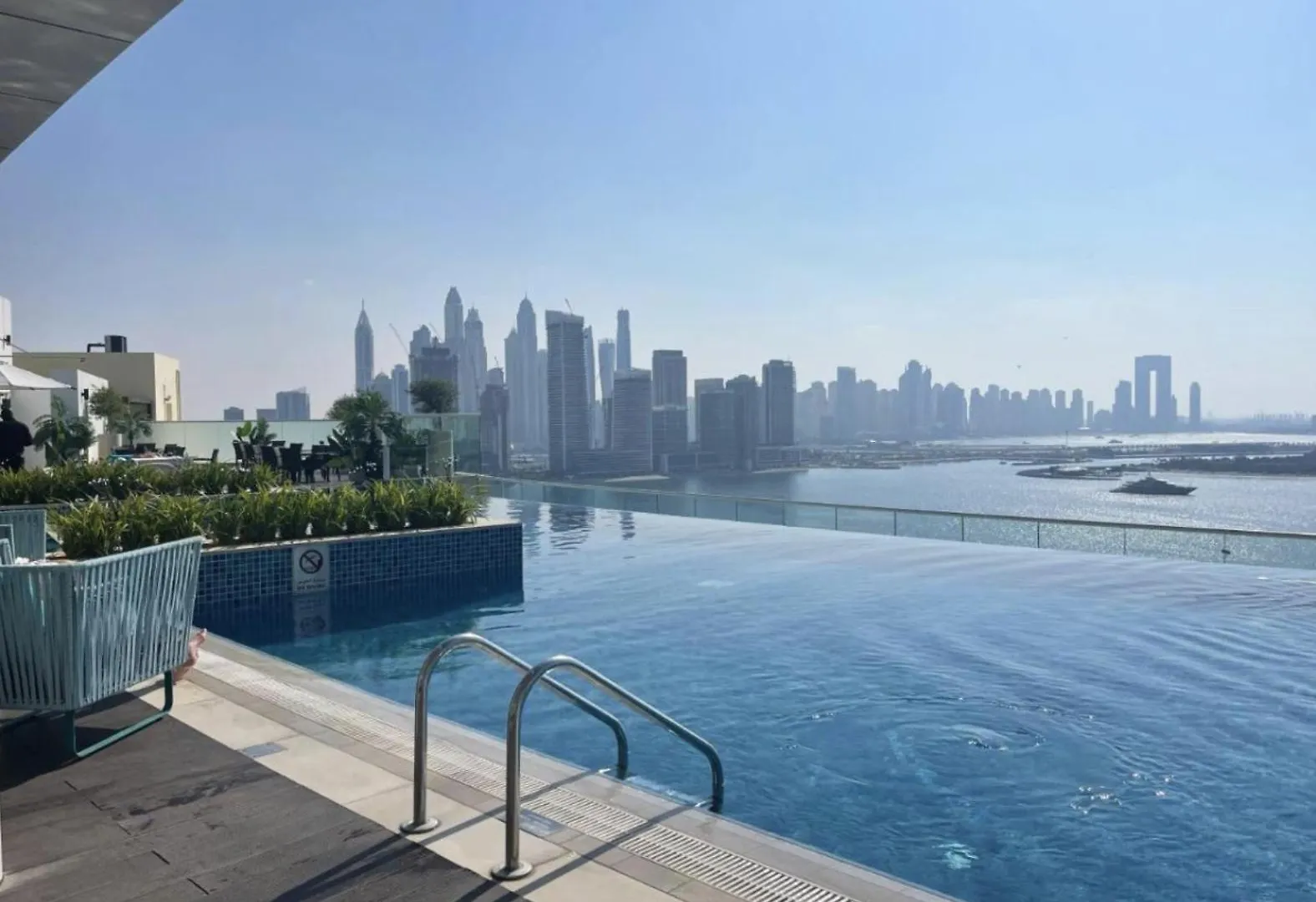 Aparthotel Seven Palm Hotel With West Beach Access Dubai United Arab Emirates